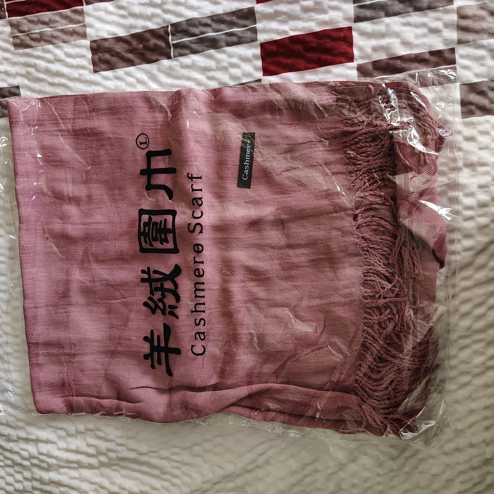 Cashmere Scarf in Pink
